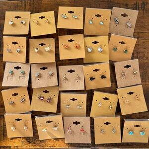 Bundle of 25 pairs of Small Stud Earrings NEW